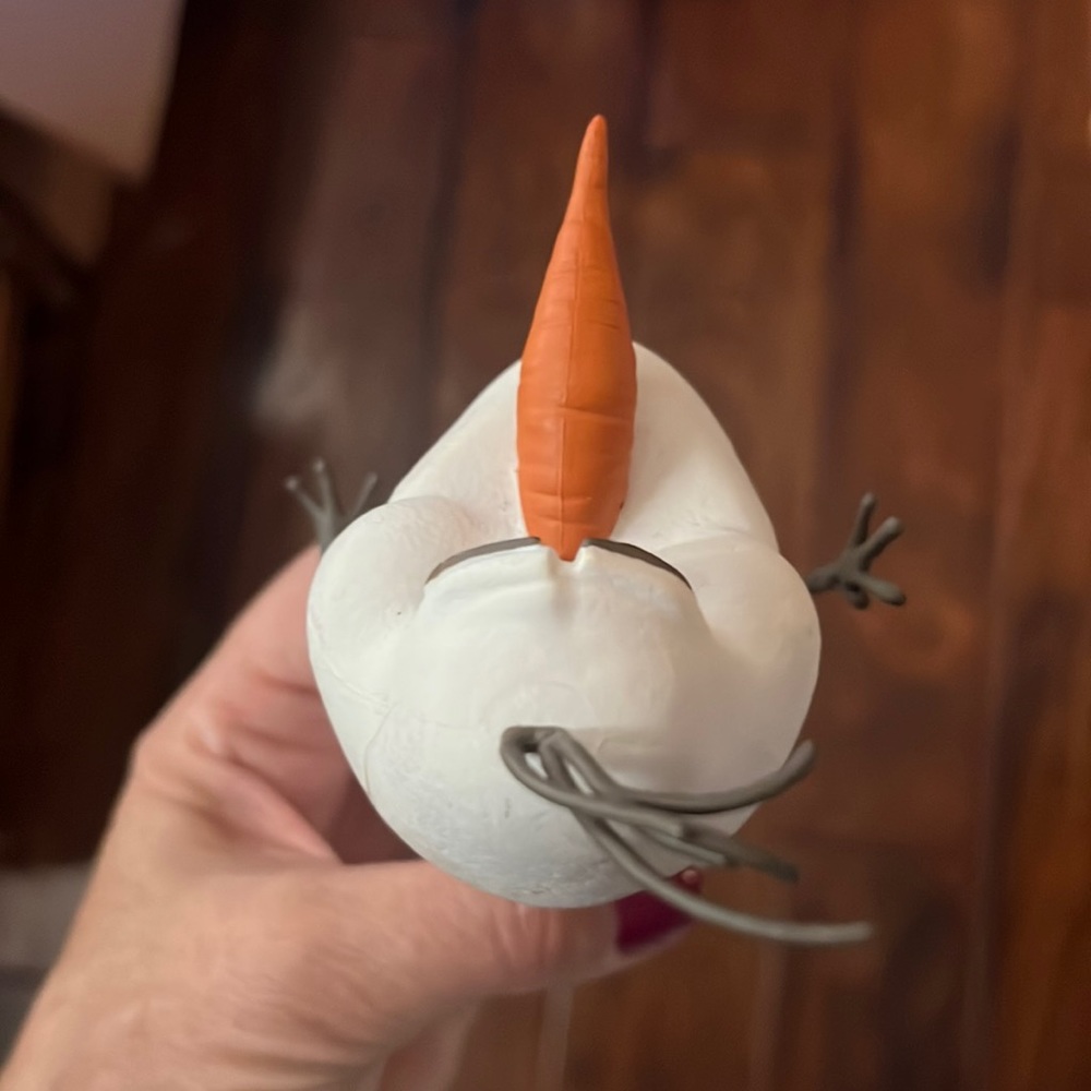 Like NEW Disney’s Frozen Olaf Ceramic Trinket. - Picture 5 of 6
